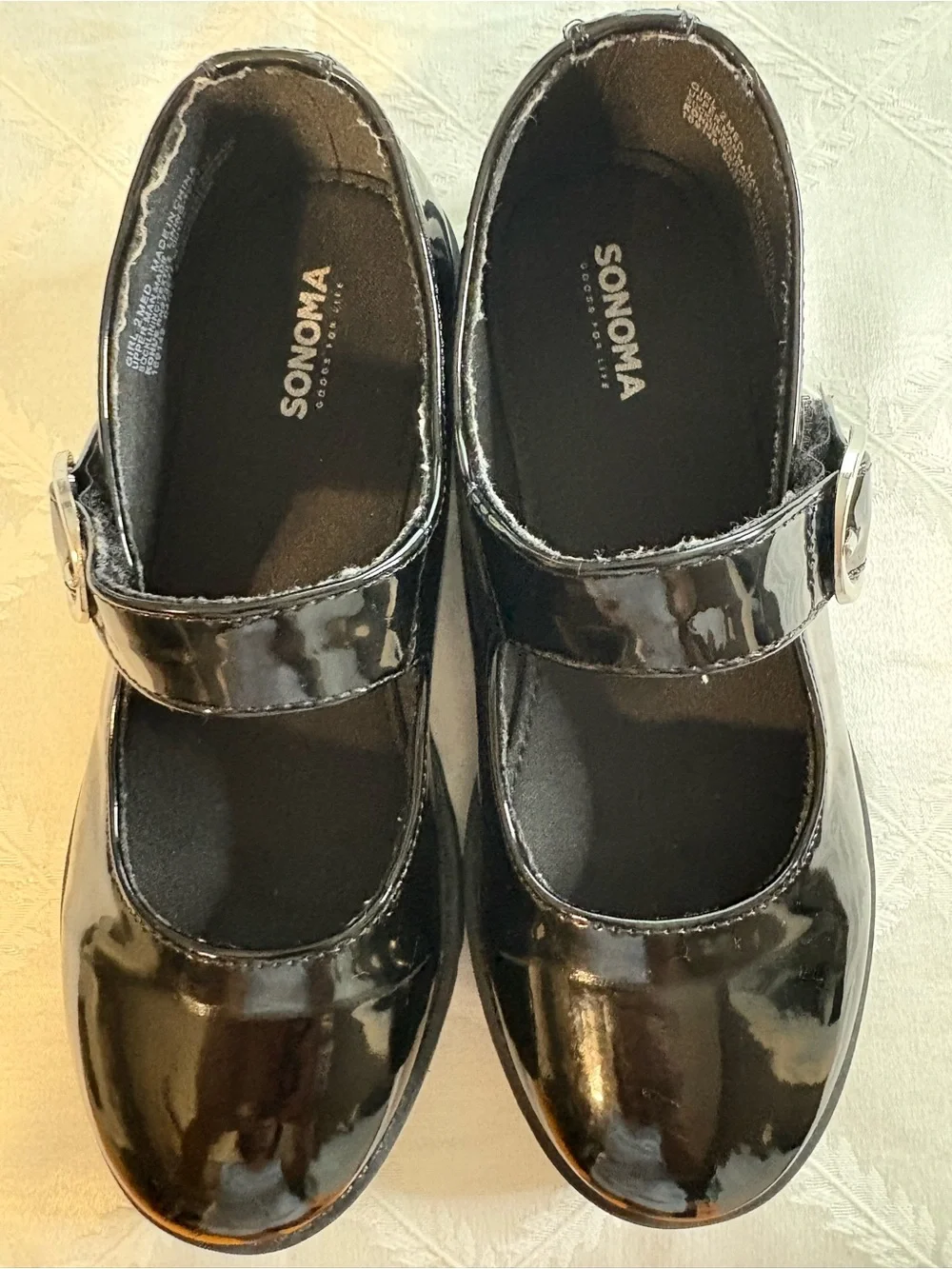 Girls' Black Patent Mary Jane Shoes with Velcro Buckle